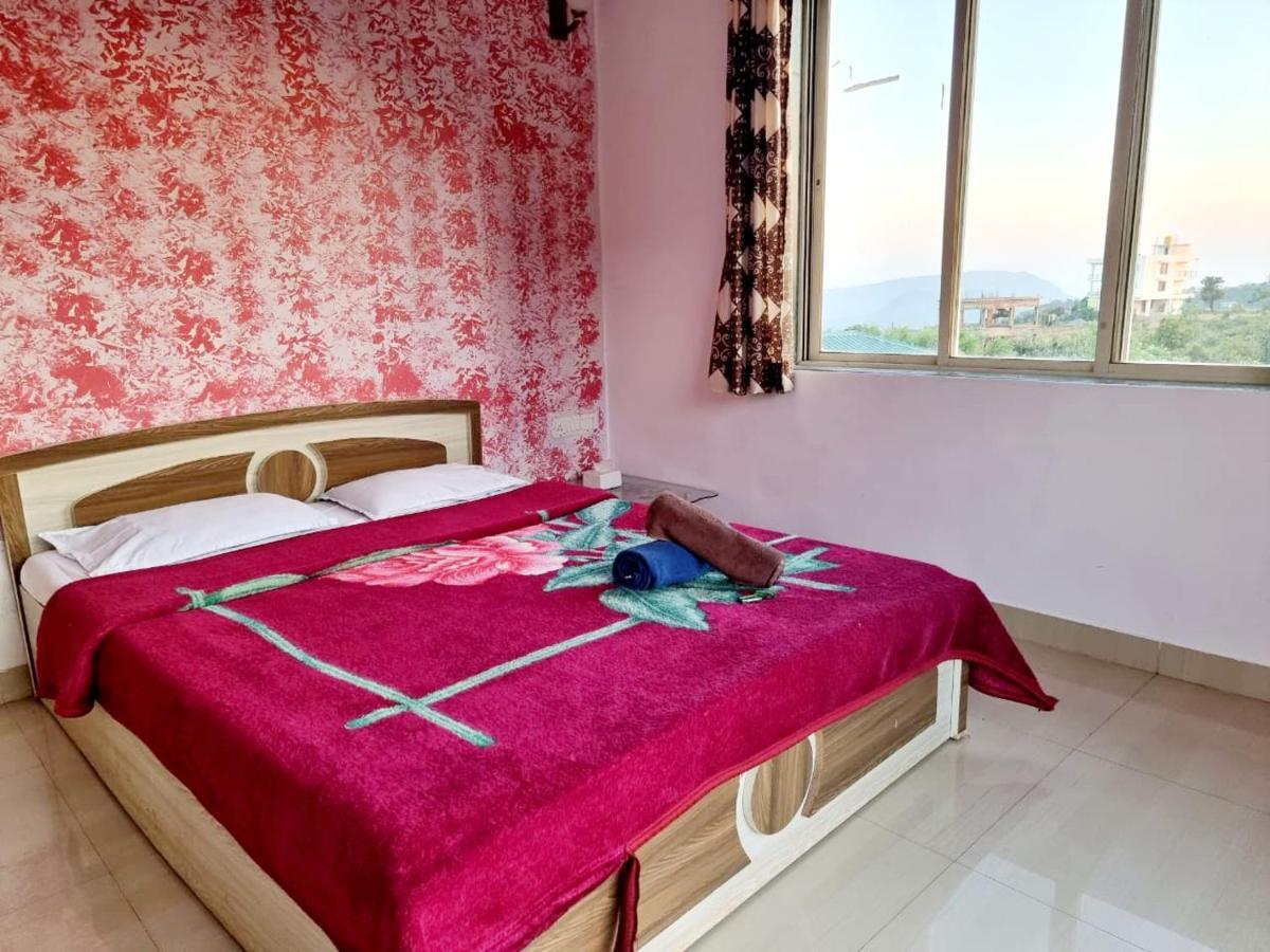 Rudrashree Villa - Besides Valley View Mahābaleshwar Dış mekan fotoğraf